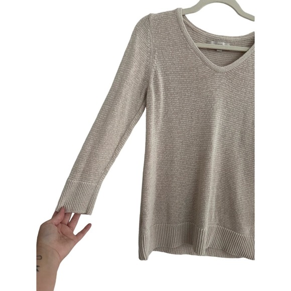 Loft Beige Lightweight Pull Over Sweater Size M - Picture 2 of 4